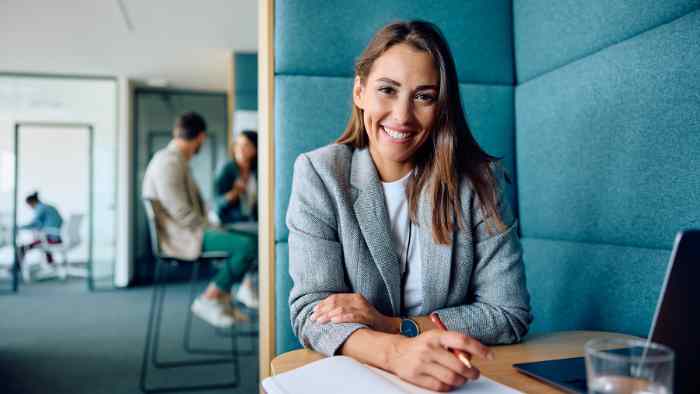 Why Hiring Freelance HR Experts Can Be a Wise Choice?