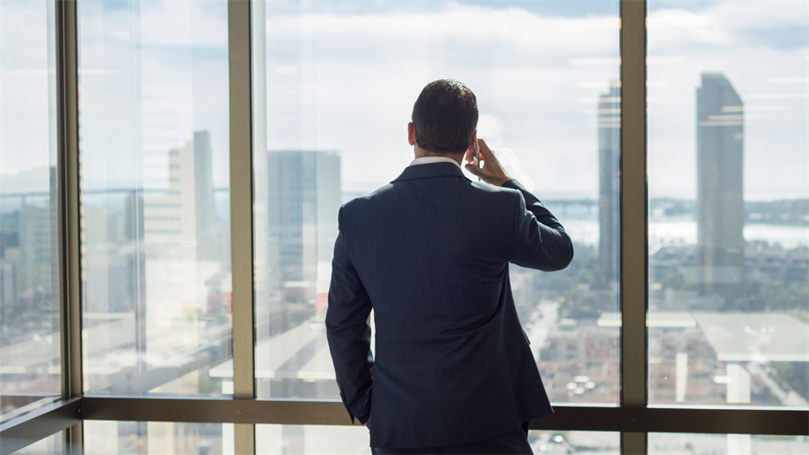 Strategische Selektion: Warum Einzel-Outplacement zum Schlüssel moderner Transformation wird